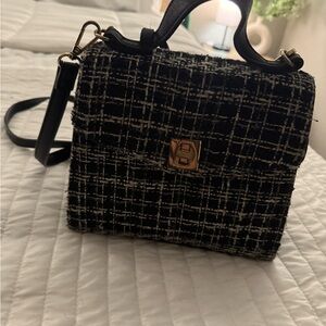 Elegant Black Tweed Handbag